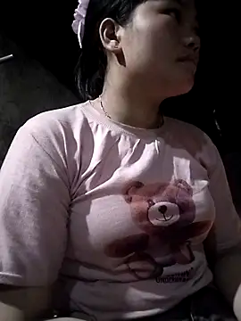 Snapshot of Baby_flower_1 chatting on February 28, 2026, 11:54 am Baby flower 1 online show from February 28, 2026, 11:54 am