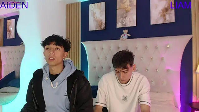 Snapshot of Aiden_Rivers_ chatting on May 15, 2026, 12:58 pm Aiden Rivers online show from May 15, 2026, 12:58 pm