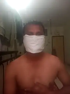 Snapshot of hunk_man chatting on February 20, 2026, 12:18 pm hunk man online show from February 20, 2026, 12:18 pm