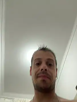 vieiratiago963 online show from July 25, 2026, 1:57 am