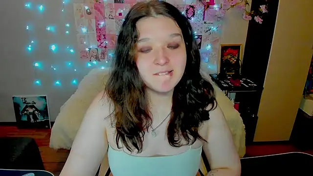 Snapshot of Kate_Acid chatting on June 17, 2026, 12:11 am Kate Acid online show from June 17, 2026, 12:11 am