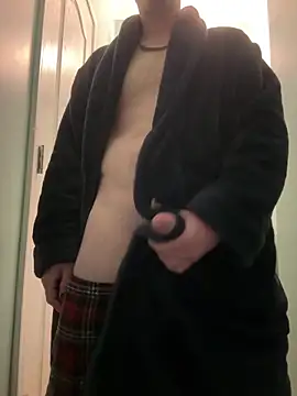 CunningColm online show from March 4, 2026, 4:53 am