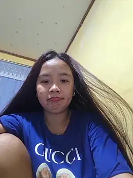 Snapshot of Polished_Princess chatting on June 15, 2026, 1:11 pm Polished Princess online show from June 15, 2026, 1:11 pm