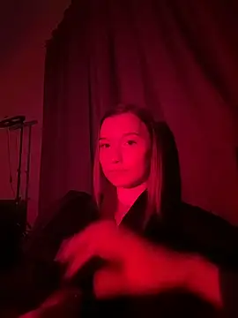 Snapshot of EmmaTurners chatting on February 23, 2026, 5:57 pm EmmaTurners online show from February 23, 2026, 5:57 pm