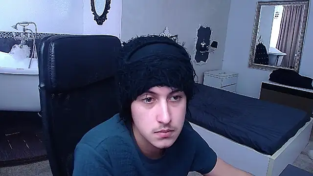 Snapshot of GriffinDane chatting on February 20, 2026, 6:26 am GriffinDane online show from February 20, 2026, 6:26 am