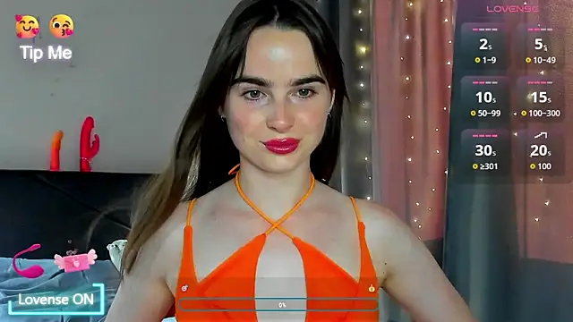 Snapshot of megann_fox2 chatting on June 28, 2026, 3:51 pm megann fox2 online show from June 28, 2026, 3:51 pm