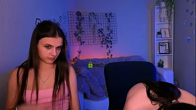 Snapshot of amalialowell chatting on March 13, 2026, 8:25 pm amalialowell online show from March 13, 2026, 8:25 pm