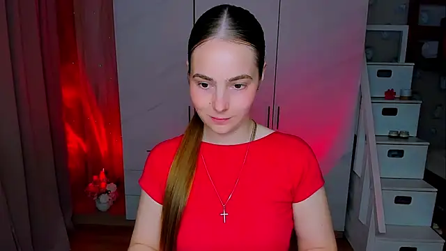 Snapshot of Maddy_Wood_ chatting on May 24, 2026, 4:29 pm Maddy Wood online show from May 24, 2026, 4:29 pm