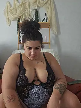 Deesse luna online show from April 7, 2026, 8:49 am