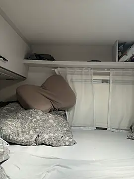 melanieTesss online show from March 4, 2026, 12:46 pm