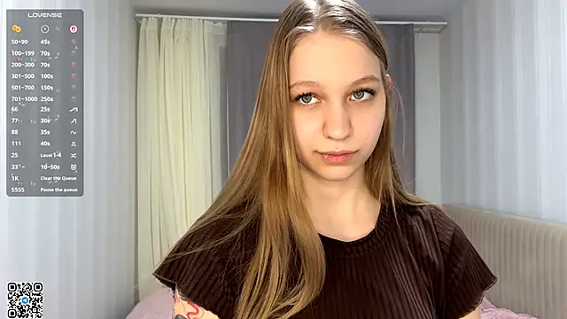 Snapshot of HollyGibson chatting on February 21, 2026, 7:05 pm HollyGibson online show from February 21, 2026, 7:05 pm