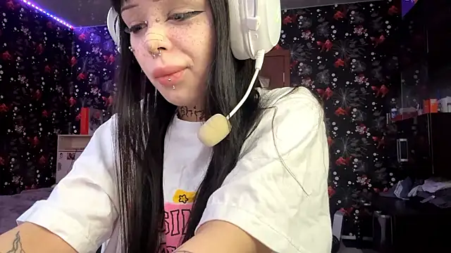 Luna Sohotti online show from March 13, 2026, 3:17 pm