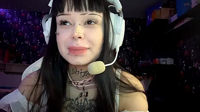 Luna Sohotti online show from March 8, 2026, 3:15 pm