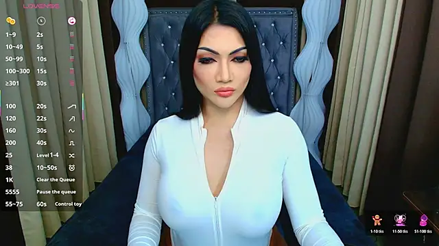 Snapshot of Laureen_Hilton chatting on February 22, 2026, 11:34 am Laureen Hilton online show from February 22, 2026, 11:34 am