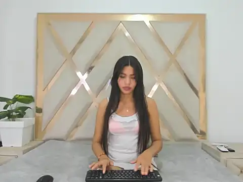 Carlotaasm online show from March 7, 2026, 4:41 am