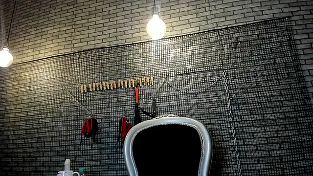 hillary bigbutt online show from March 22, 2026, 12:40 pm