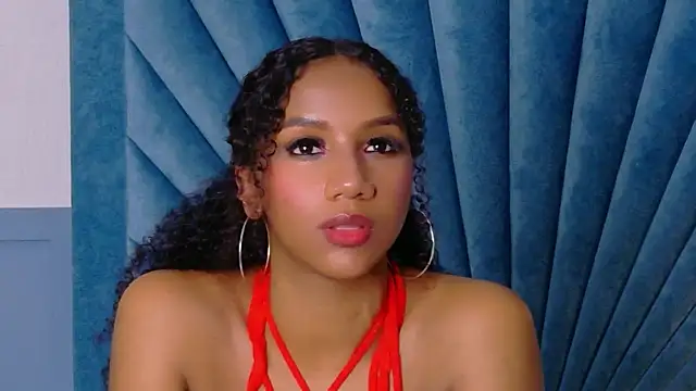 Snapshot of Chloe-Rose- chatting on July 15, 2026, 6:04 pm Chloe-Rose- online show from July 15, 2026, 6:04 pm