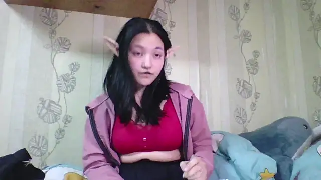 yourcutevikki online show from February 22, 2026, 5:14 pm