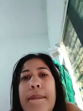 Snapshot of luna29 chatting on August 1, 2026, 11:52 am luna29 online show from August 1, 2026, 11:52 am