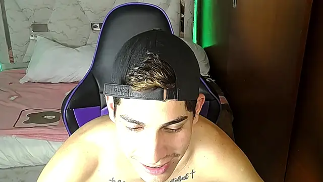 Bby cash  online show from February 28, 2026, 8:19 pm