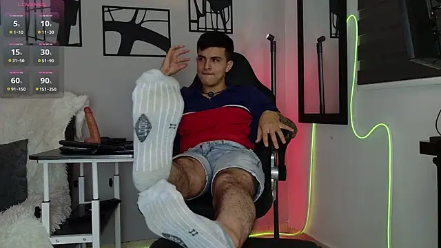 Snapshot of nico_pelusa chatting on February 17, 2026, 10:18 pm nico pelusa online show from February 17, 2026, 10:18 pm