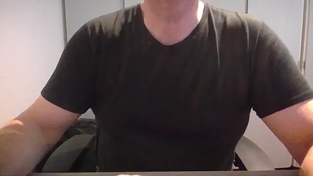 ViveLaFrance2026 online show from April 19, 2026, 9:54 am