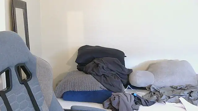 nigeleros online show from February 19, 2026, 7:55 pm