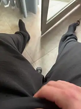 D4n13l47 online show from March 3, 2026, 1:40 pm