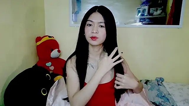 Snapshot of Luna_Moonfang chatting on July 4, 2026, 2:43 pm Luna Moonfang online show from July 4, 2026, 2:43 pm