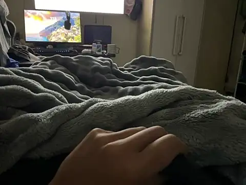 kakarot241515 online show from April 5, 2026, 5:14 am