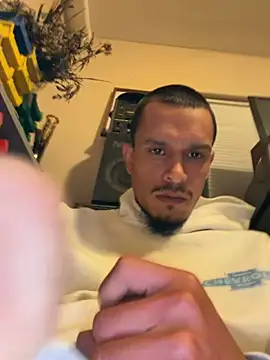 Thatguy 2026 online show from March 9, 2026, 7:56 am