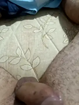 Snapshot of afindeprazer chatting on March 13, 2026, 12:43 pm afindeprazer online show from March 13, 2026, 12:43 pm