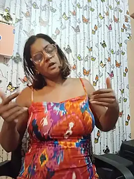Snapshot of indianstrawberrylips4u chatting on June 14, 2026, 4:19 pm indianstrawberrylips4u online show from June 14, 2026, 4:19 pm