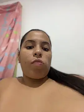 FerLondon55 online show from May 17, 2026, 12:43 am