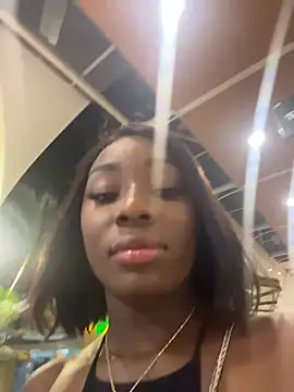 ZarahFerreira online show from March 8, 2026, 1:44 am