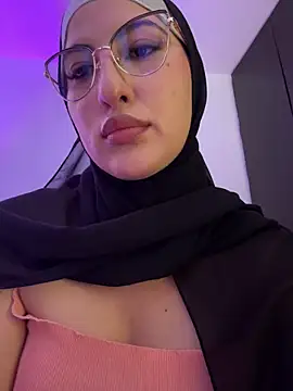 Snapshot of Darsha_Khemu chatting on June 9, 2026, 8:54 pm Darsha Khemu online show from June 9, 2026, 8:54 pm
