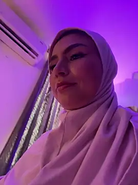 Darsha Khemu online show from April 23, 2026, 7:59 pm