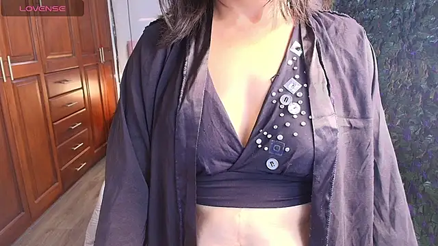 MoriahStorm online show from June 6, 2026, 12:54 pm