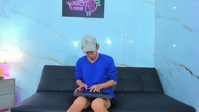 Spicy guys online show from March 14, 2026, 1:06 pm