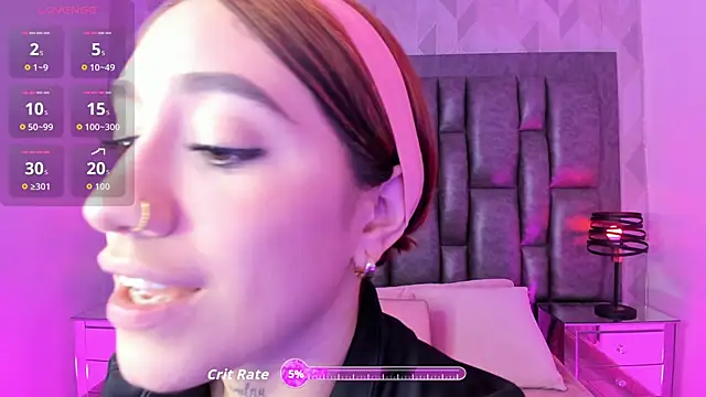 CloeDawson online show from June 5, 2026, 3:33 am