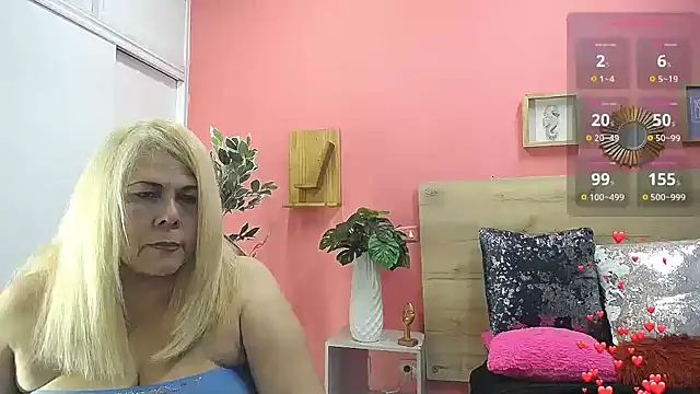 Snapshot of eva_colen50 chatting on June 24, 2026, 6:28 pm eva colen50 online show from June 24, 2026, 6:28 pm
