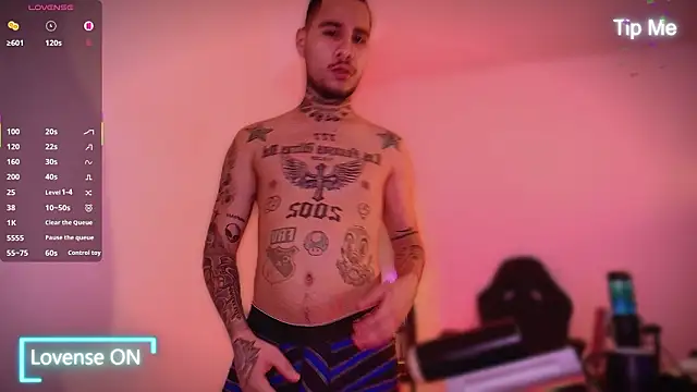 Snapshot of king_of_desire chatting on March 3, 2026, 11:06 am king of desire online show from March 3, 2026, 11:06 am