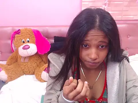 cutedoll4u online show from March 1, 2026, 1:33 pm