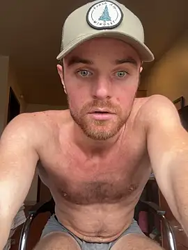 Snapshot of Powerbottomdom chatting on February 17, 2026, 9:34 pm Powerbottomdom online show from February 17, 2026, 9:34 pm