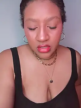 gigiblue89 online show from June 22, 2026, 9:50 am