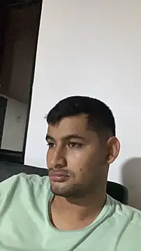 Snapshot of walterktm chatting on February 24, 2026, 3:51 am walterktm online show from February 24, 2026, 3:51 am