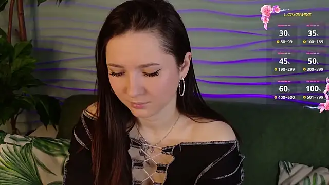 Snapshot of Tiny_BunnyX chatting on March 2, 2026, 6:14 am Tiny BunnyX online show from March 2, 2026, 6:14 am