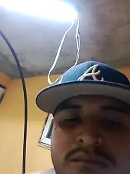 Snapshot of elcogecoge12 chatting on March 4, 2026, 7:38 am elcogecoge12 online show from March 4, 2026, 7:38 am