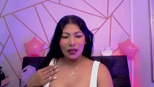 Snapshot of yvanna__smith chatting on February 28, 2026, 3:28 am yvanna smith online show from February 28, 2026, 3:28 am