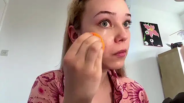 SourMidday online show from April 3, 2026, 7:04 am